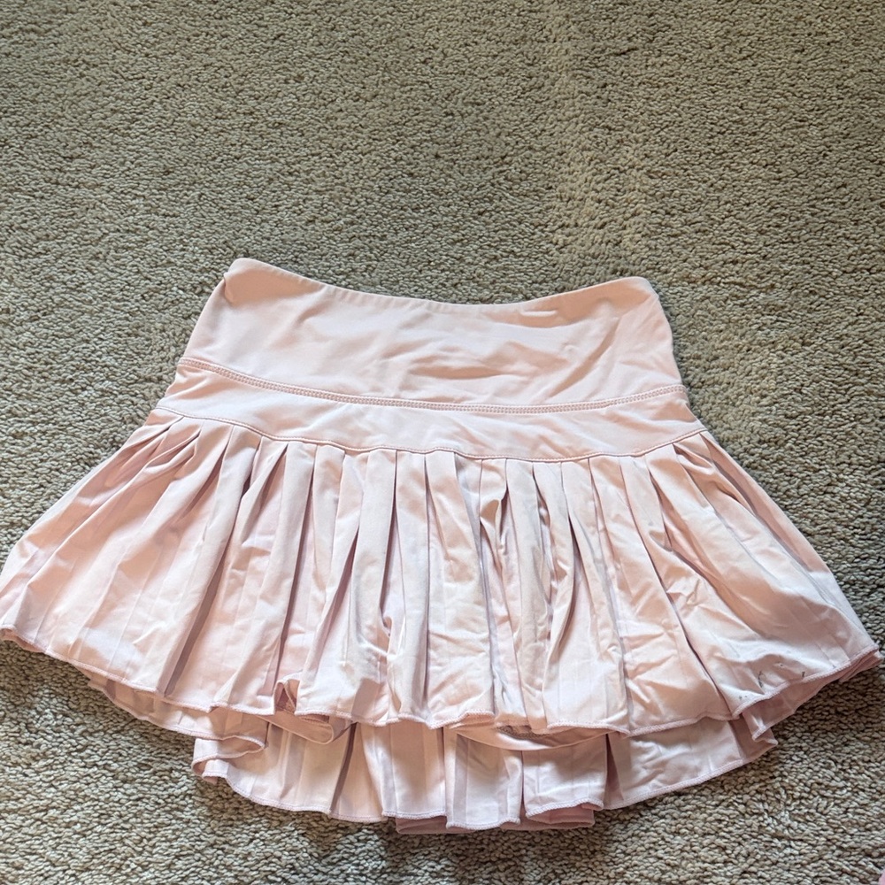 Chic Light Pink Pleated Mini Skirt